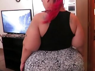 big sexy light skin mature ssbbw ass